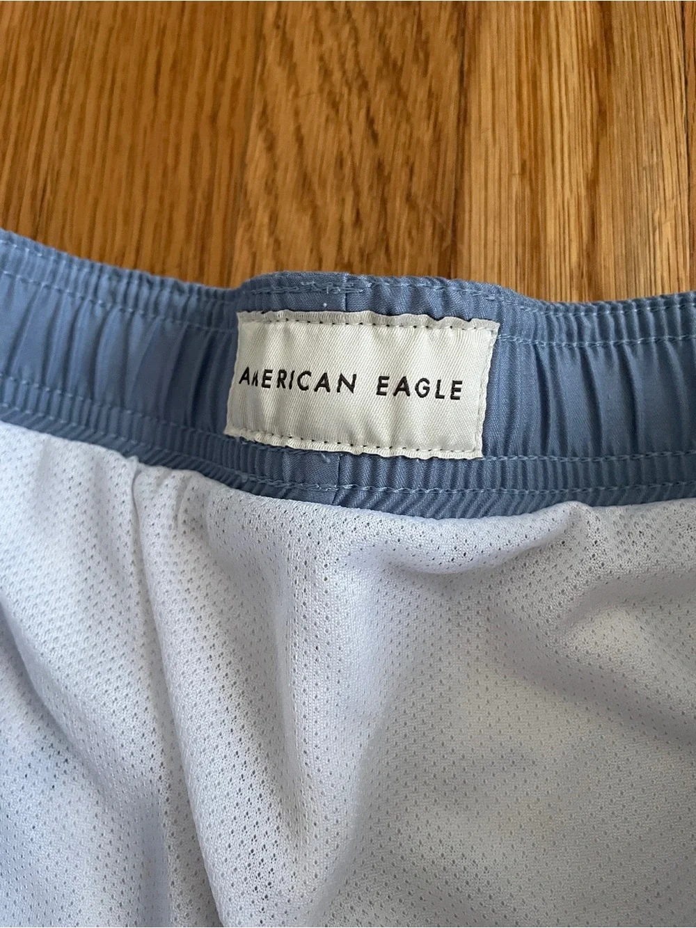 American Eagle tropical Floral lined Swim Trunks Medium